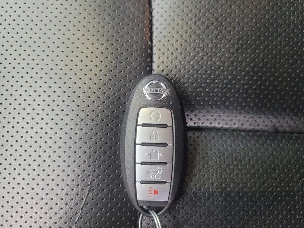 2019 Nissan Rogue in Highland, IN 46322 - 18138122 32