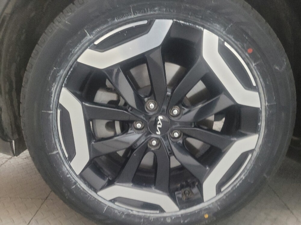 2024 Kia Telluride in Glendale, AZ 85301 - 18138141 31
