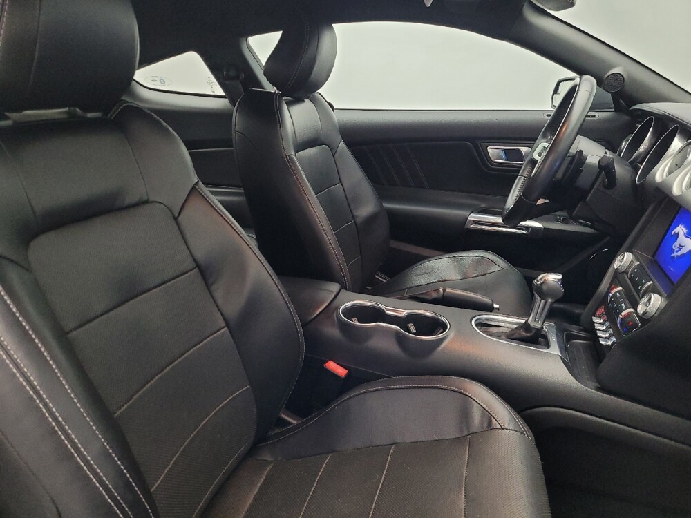 2019 Ford Mustang in Orlando, FL 32808 - 18138158 21
