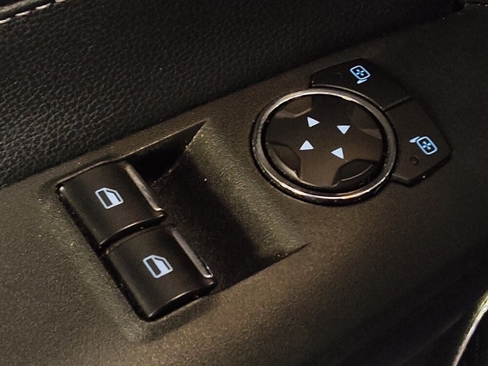 2019 Ford Mustang in Orlando, FL 32808 - 18138158 27