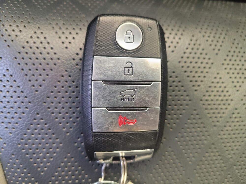 2019 Kia Sportage in Cincinnati, OH 45255 - 18138167 32