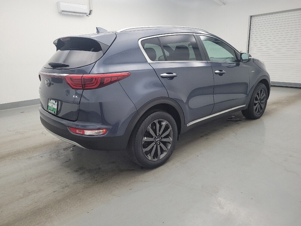 2019 Kia Sportage in Cincinnati, OH 45255 - 18138167 10
