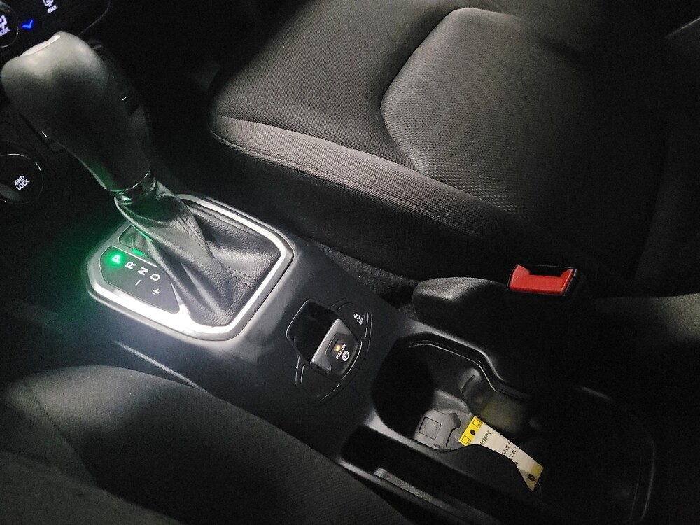 2021 Jeep Renegade in Temple Hills, MD 20746 - 18138171 26