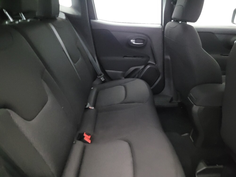 2021 Jeep Renegade in Temple Hills, MD 20746 - 18138171 19