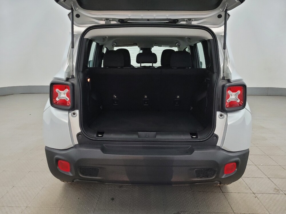 2021 Jeep Renegade in Temple Hills, MD 20746 - 18138171 29