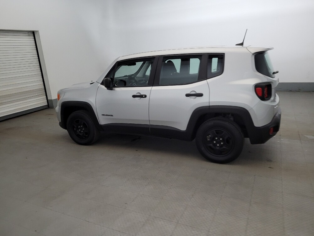 2021 Jeep Renegade in Temple Hills, MD 20746 - 18138171 3
