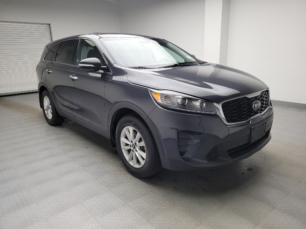 2019 Kia Sorento in Eastpointe, MI 48021 - 18138176 13