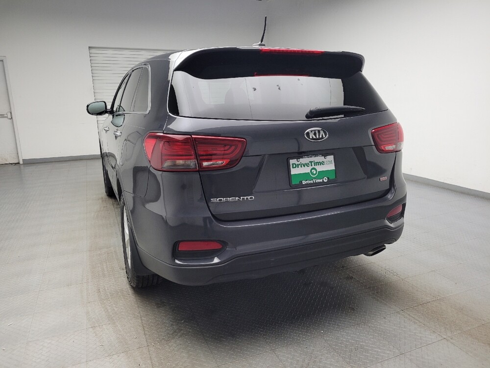 2019 Kia Sorento in Eastpointe, MI 48021 - 18138176 6