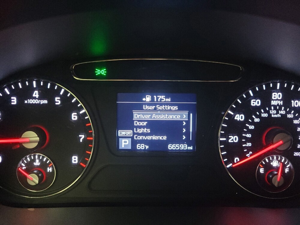 2019 Kia Sorento in Eastpointe, MI 48021 - 18138176 23