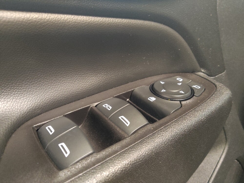 2021 Chevrolet Equinox in Fort Worth, TX 76116 - 18138180 27