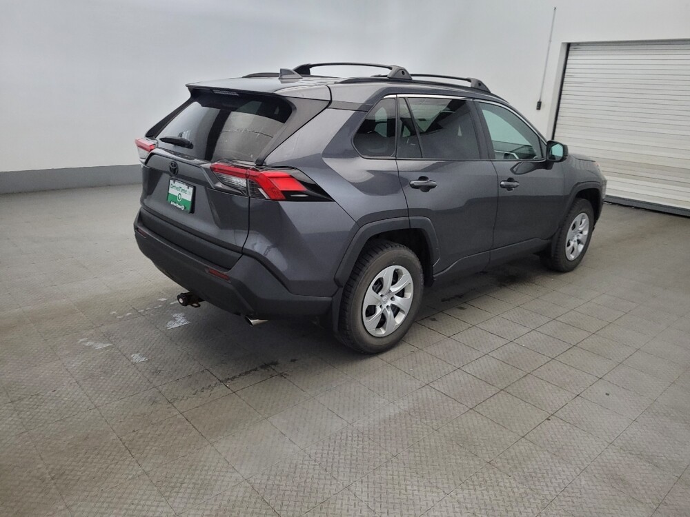 2019 Toyota RAV4 in Henrico, VA 23223 - 18138187 9