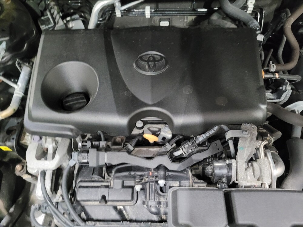 2019 Toyota RAV4 in Henrico, VA 23223 - 18138187 30
