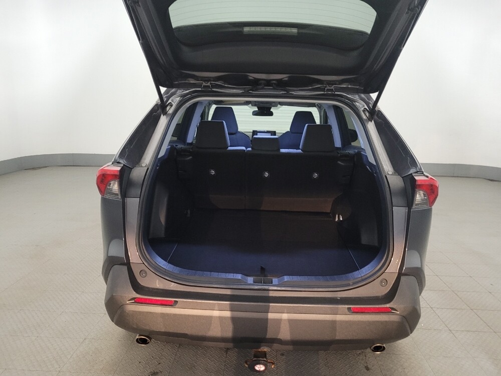 2019 Toyota RAV4 in Henrico, VA 23223 - 18138187 29