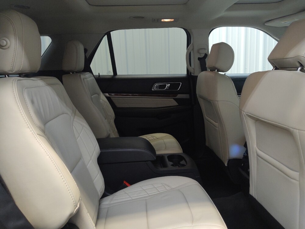 2016 Ford Explorer in Fairfield, OH 45014 - 18138189 19