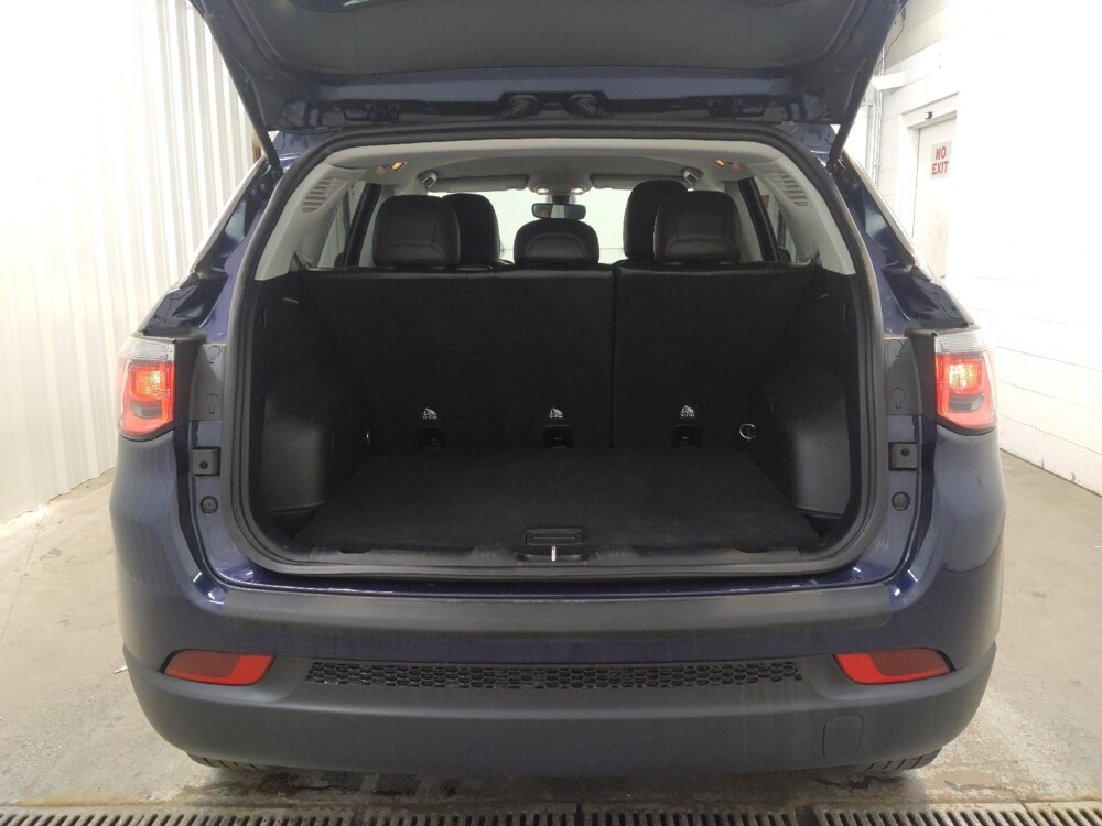 2018 Jeep Compass in Fairfield, OH 45014 - 18138190 29