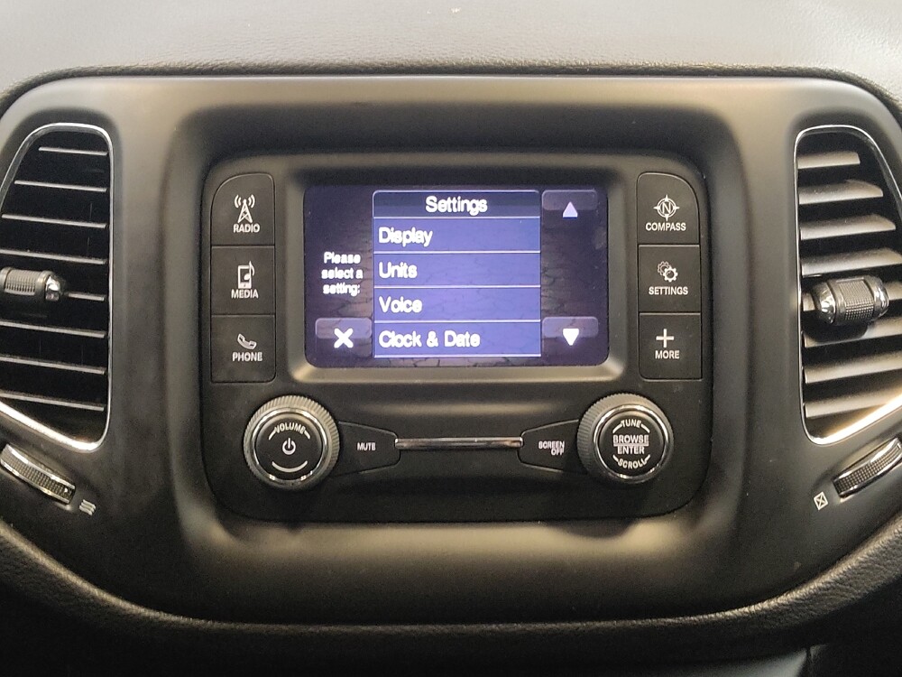 2018 Jeep Compass in Fairfield, OH 45014 - 18138190 25