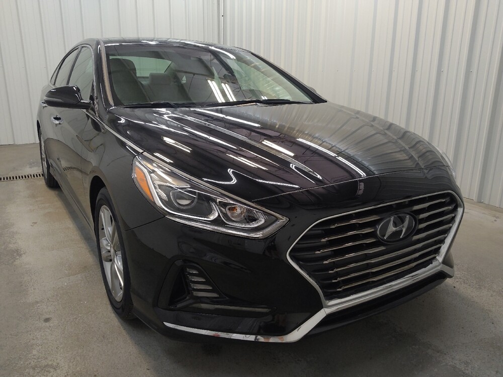 2018 Hyundai Sonata in Fairfield, OH 45014 - 18138191 13