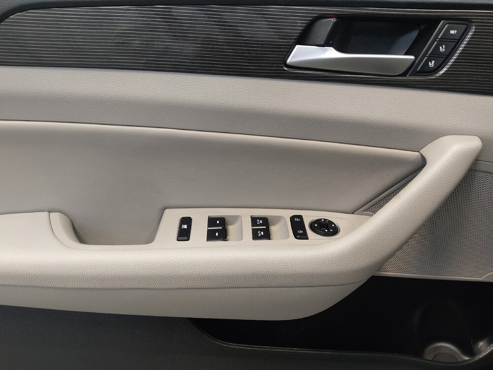 2018 Hyundai Sonata in Fairfield, OH 45014 - 18138191 27