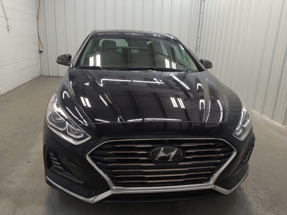 2018 Hyundai Sonata in Fairfield, OH 45014 - 18138191 14