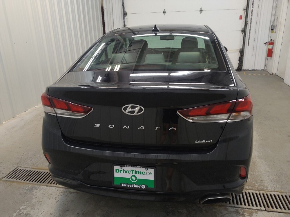 2018 Hyundai Sonata in Fairfield, OH 45014 - 18138191 7