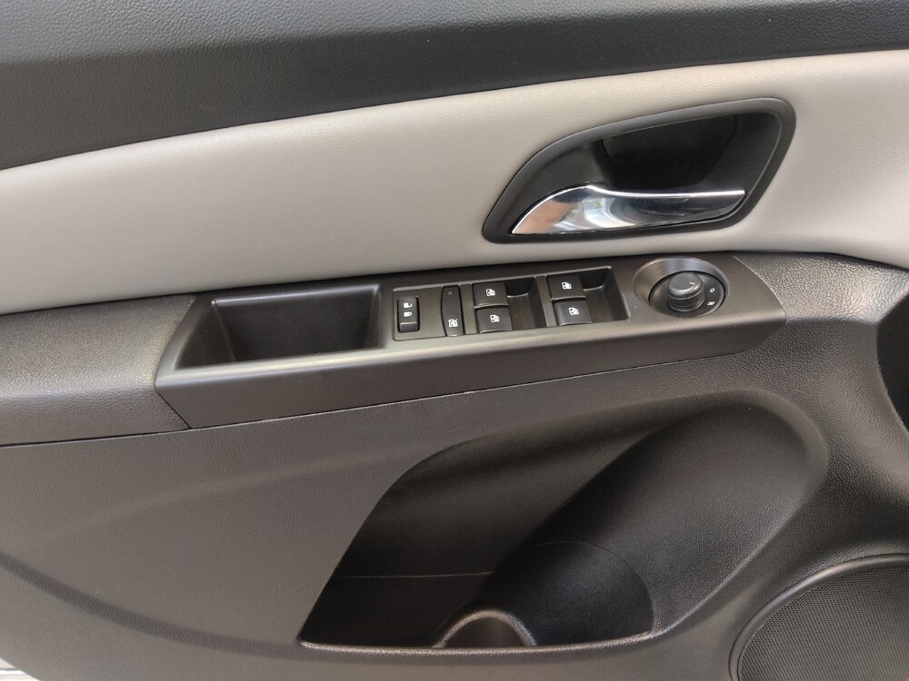 2016 Chevrolet Cruze in Fairfield, OH 45014 - 18138193 27