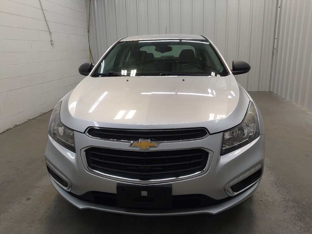 2016 Chevrolet Cruze in Fairfield, OH 45014 - 18138193 15