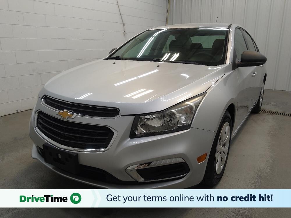 2016 Chevrolet Cruze in Fairfield, OH 45014 - 18138193