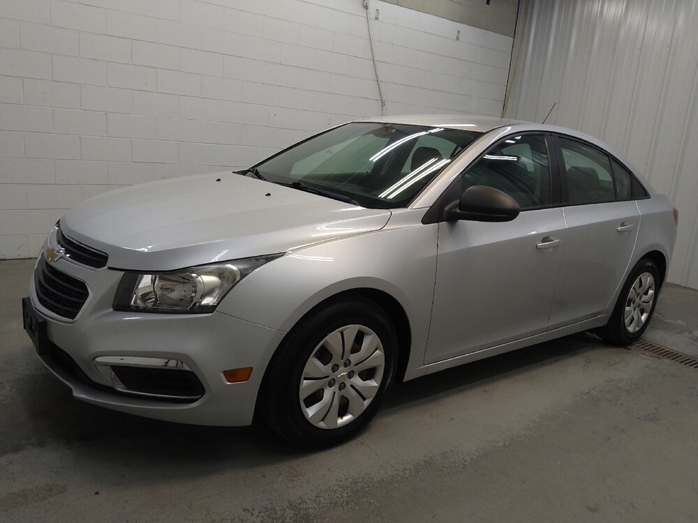 2016 Chevrolet Cruze in Fairfield, OH 45014 - 18138193 2