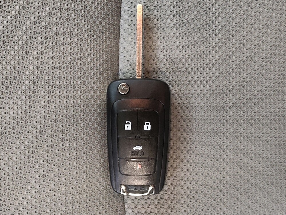 2016 Chevrolet Cruze in Fairfield, OH 45014 - 18138193 32