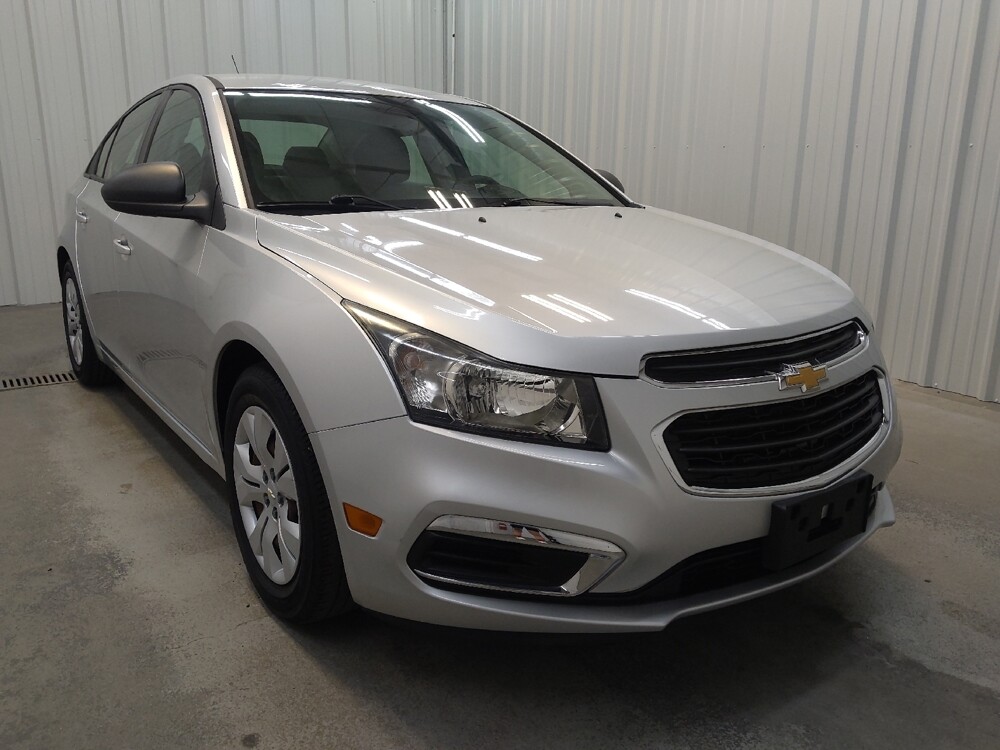 2016 Chevrolet Cruze in Fairfield, OH 45014 - 18138193 13