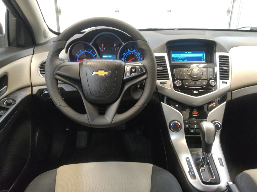 2016 Chevrolet Cruze in Fairfield, OH 45014 - 18138193 22