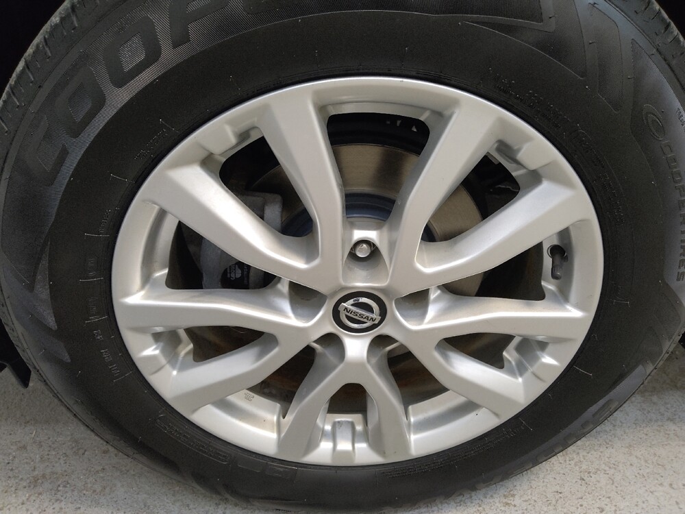 2020 Nissan Rogue in Fairfield, OH 45014 - 18138194 31