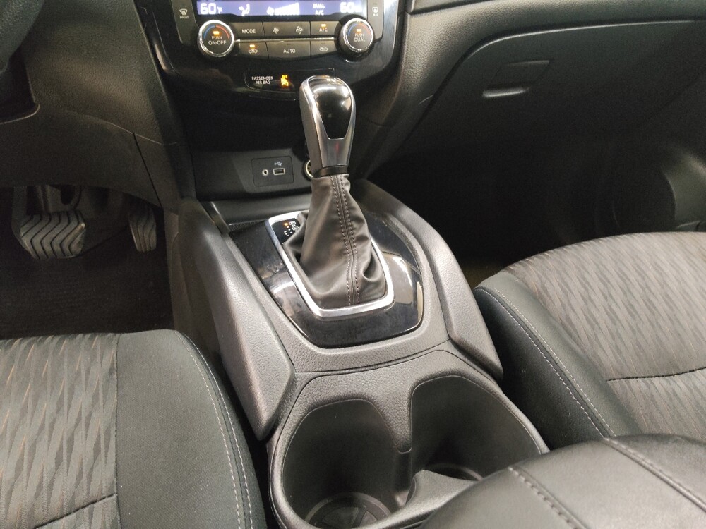 2020 Nissan Rogue in Fairfield, OH 45014 - 18138194 26