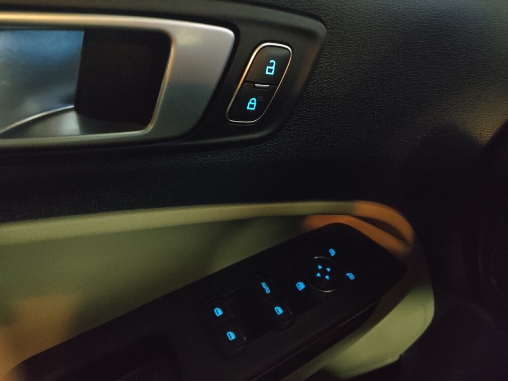 2018 Ford EcoSport in Conyers, GA 30094 - 18138197 27