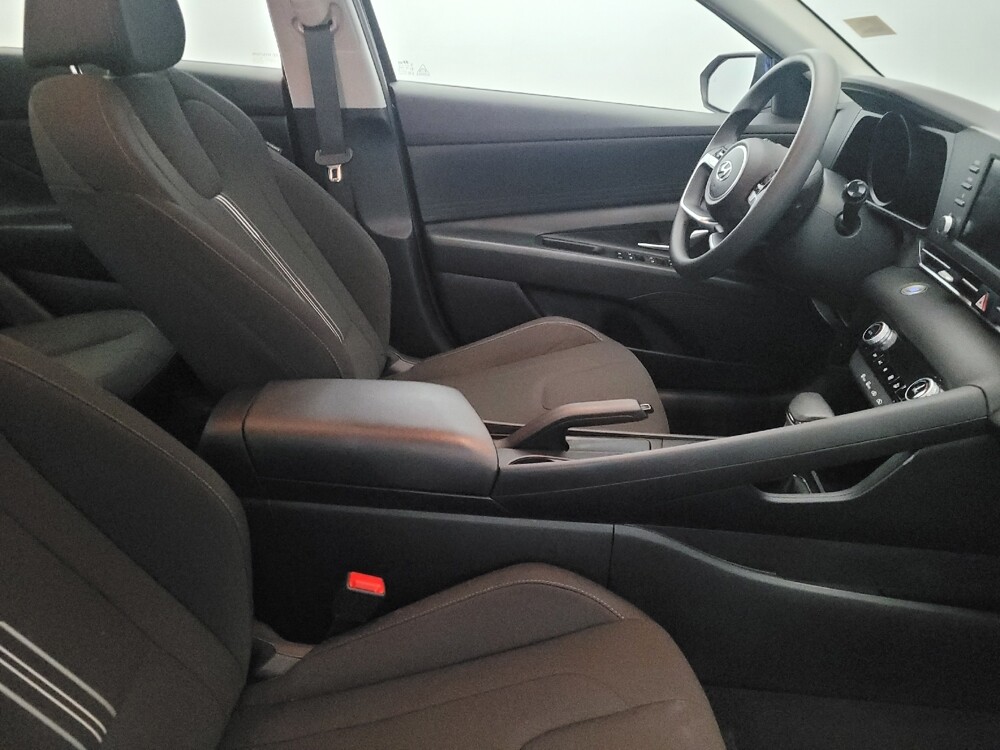 2023 Hyundai Elantra in Williamstown, NJ 8094 - 18138200 21