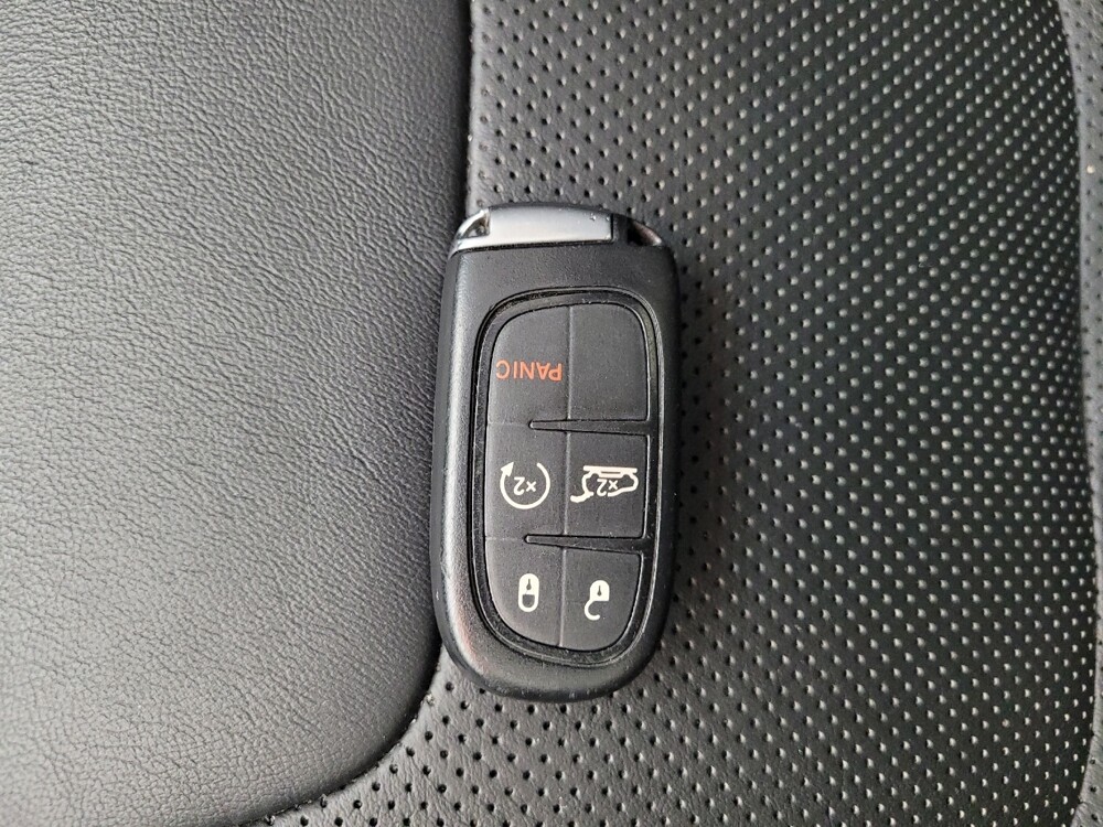 2020 Jeep Cherokee in Taylor, MI 48180 - 18138201 32