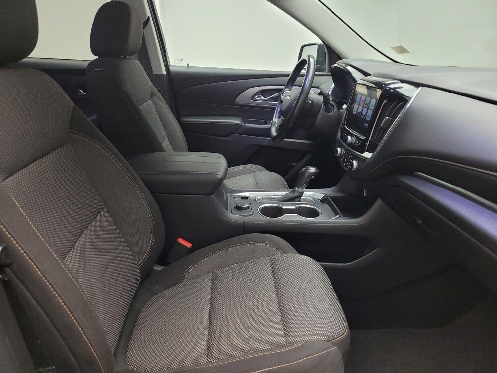2019 Chevrolet Traverse in Eastpointe, MI 48021 - 18138202 21