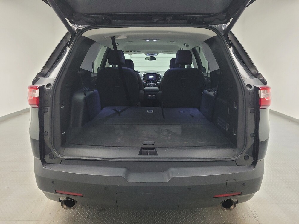 2019 Chevrolet Traverse in Eastpointe, MI 48021 - 18138202 29