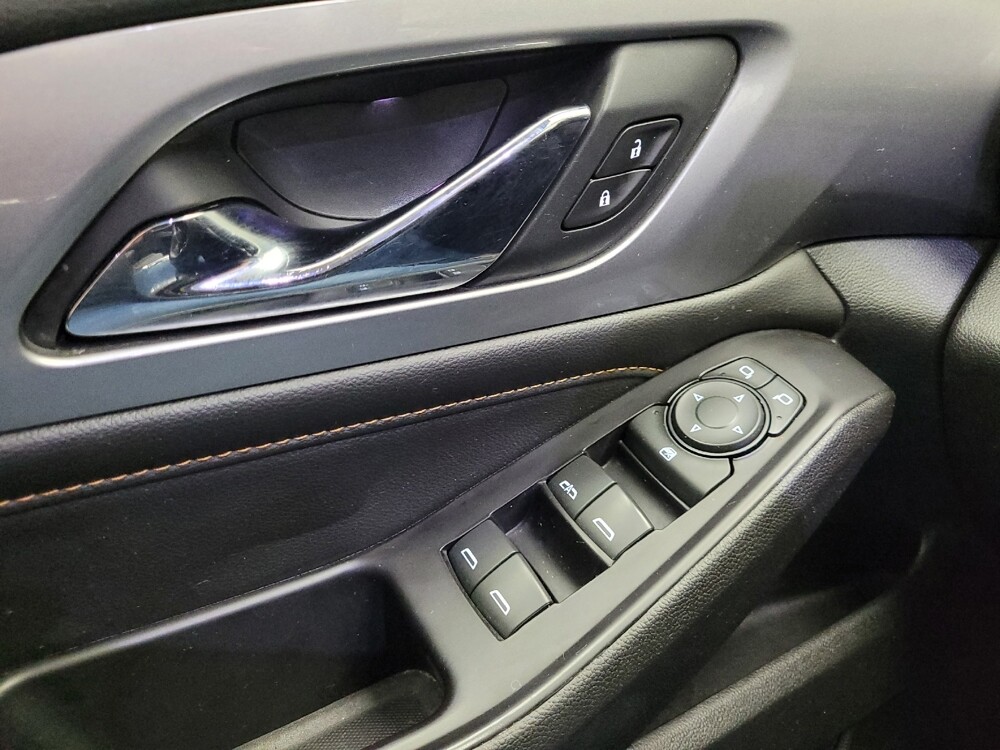 2019 Chevrolet Traverse in Eastpointe, MI 48021 - 18138202 27