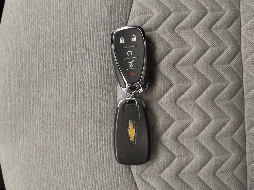 2022 Chevrolet Equinox in Independence, MO 64055 - 18138205 32