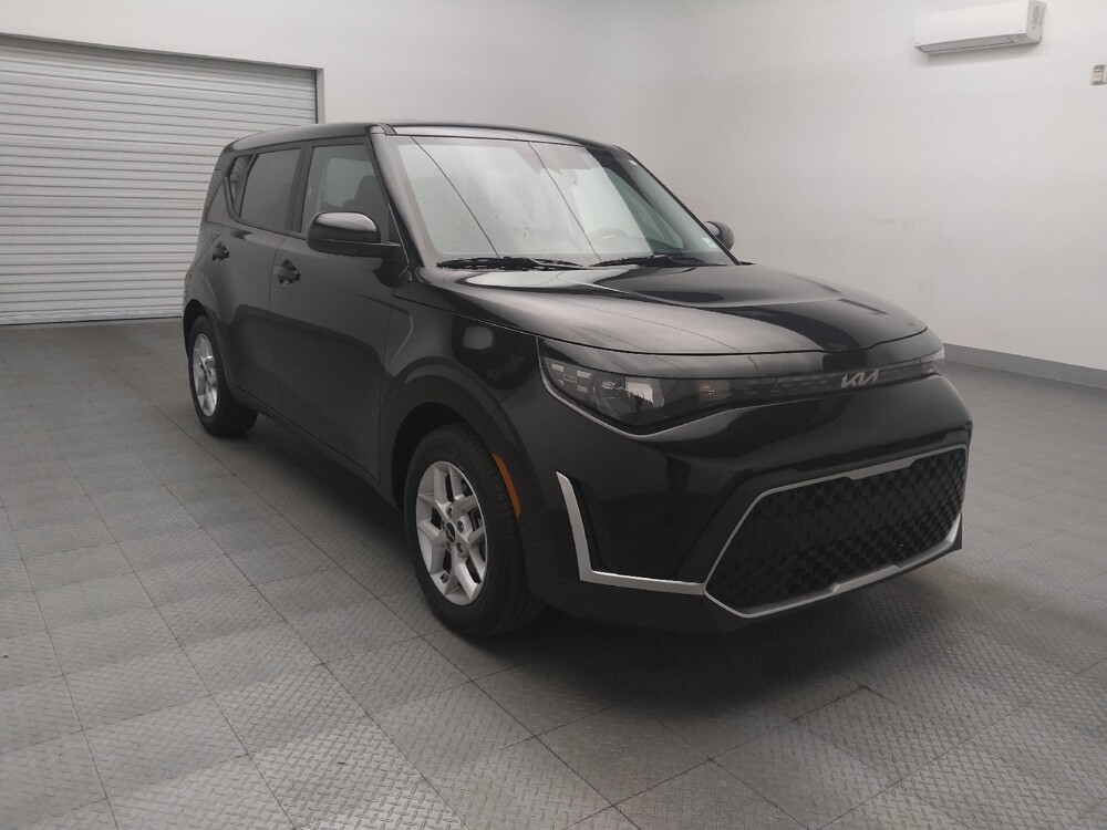 2025 Kia Soul in Arlington, TX 76011 - 18138214 13