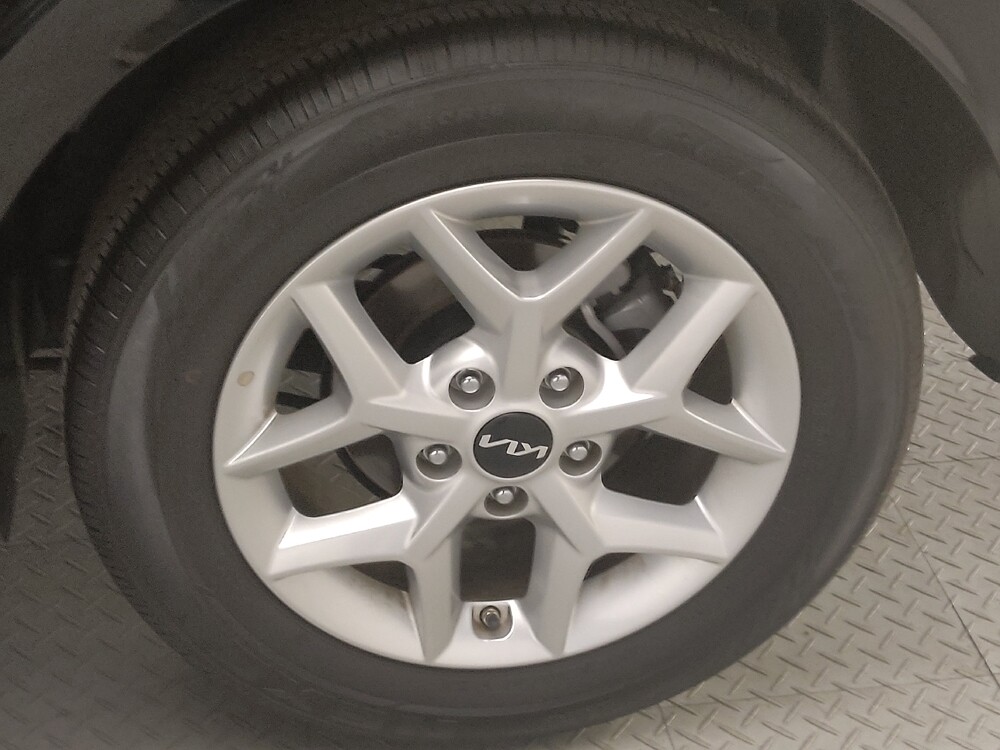 2025 Kia Soul in Arlington, TX 76011 - 18138214 31