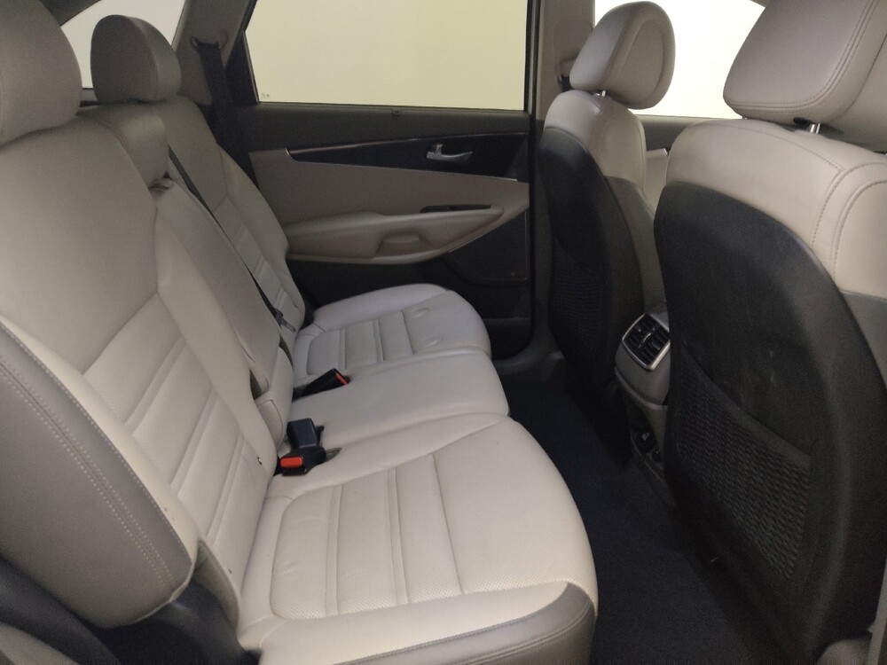 2016 Kia Sorento in Jacksonville, FL 32210 - 18138217 19