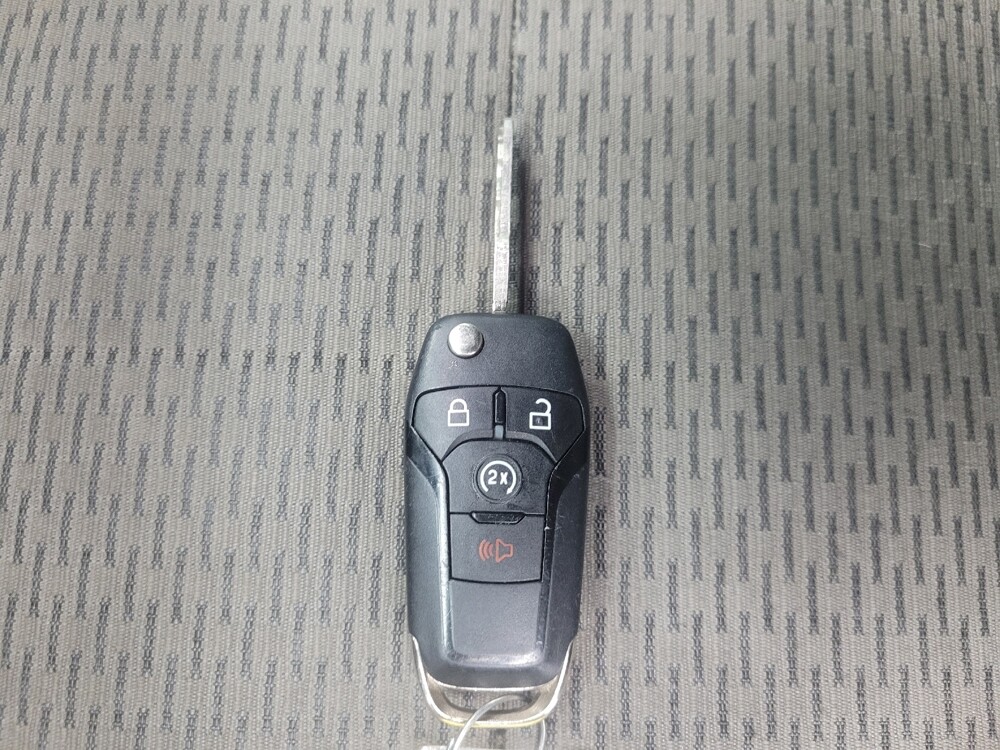 2018 Ford F150 in Indianapolis, IN 46219 - 18138218 32
