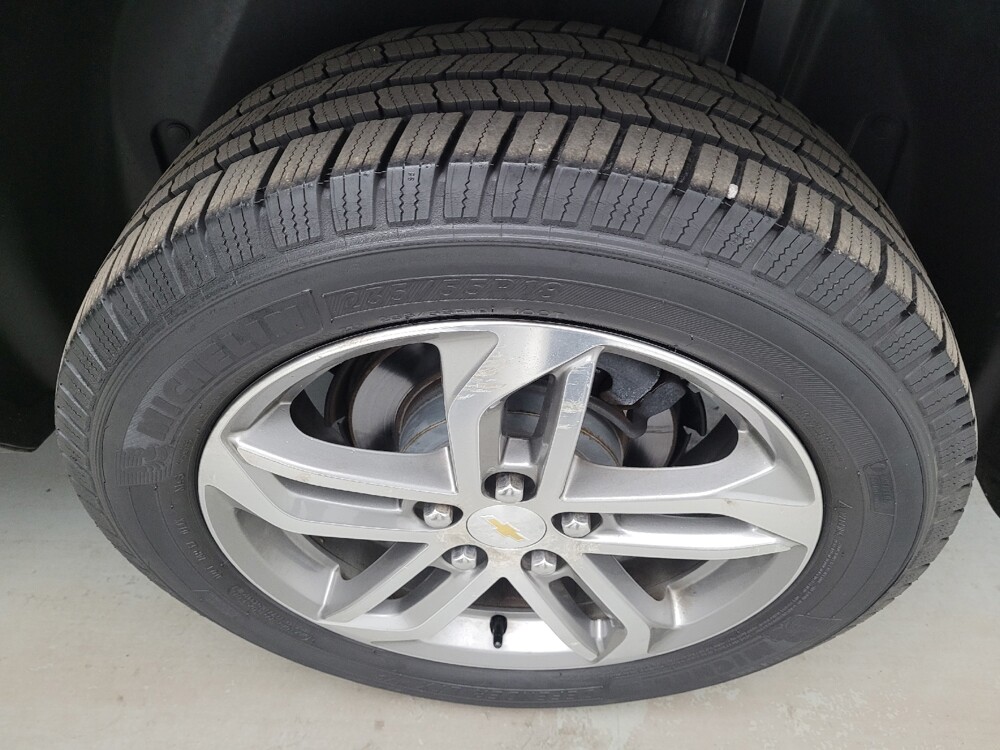 2017 Chevrolet Equinox in Columbus, OH 43231 - 18138224 31