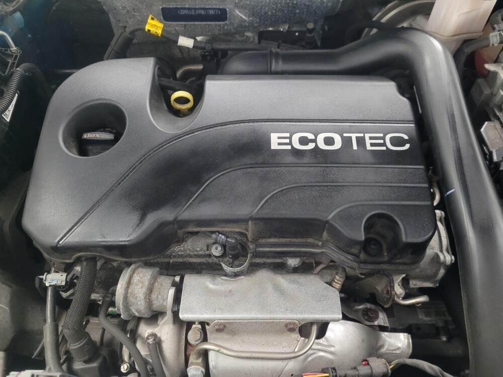 2022 Chevrolet Equinox in Indianapolis, IN 46219 - 18138228 30