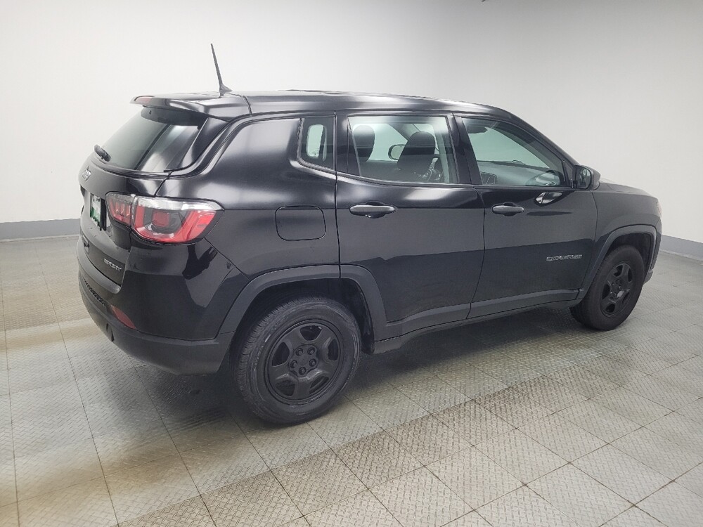 2018 Jeep Compass in Indianapolis, IN 46219 - 18138229 10
