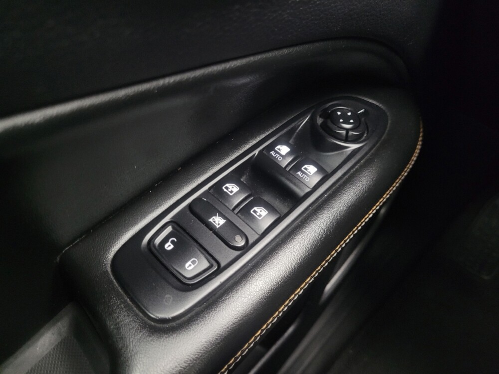 2018 Jeep Compass in Indianapolis, IN 46219 - 18138229 27