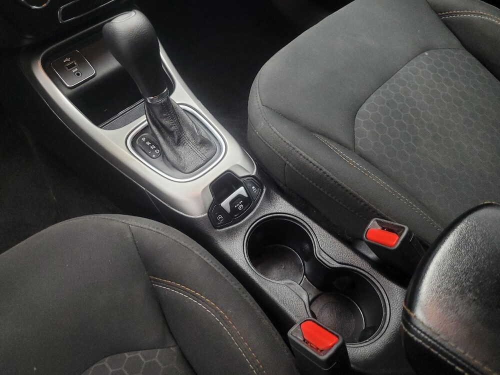 2018 Jeep Compass in Indianapolis, IN 46219 - 18138229 26