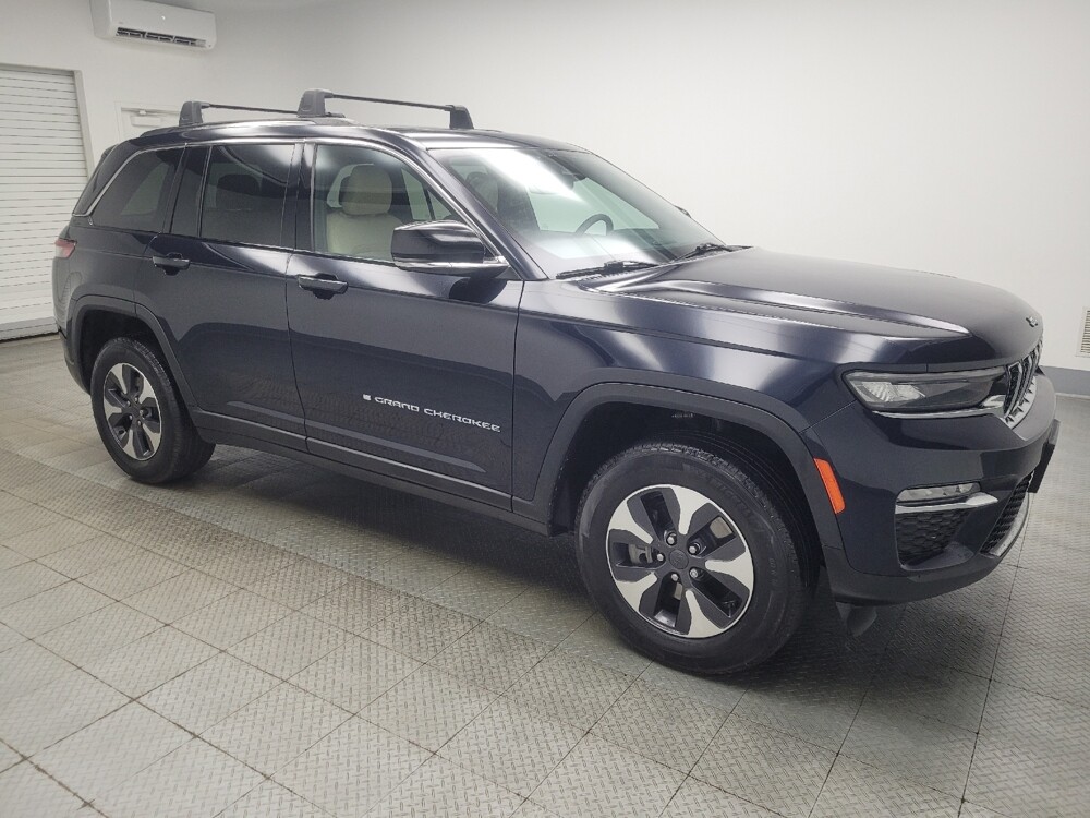 2023 Jeep Grand Cherokee in Indianapolis, IN 46222 - 18138230 11